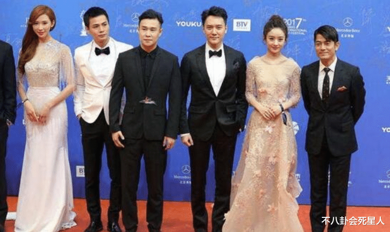 罗云熙|看着高，实际矮！8位男星身高迷惑，合照踮脚就输了