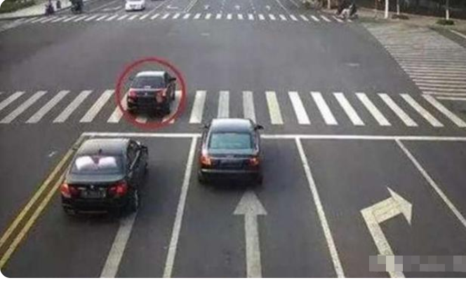 跟在货车后面闯红灯,会收到罚单吗?交警一句话点破答案