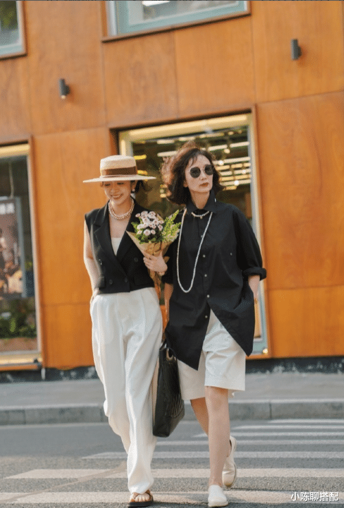 小陈聊搭配|谁说基础款只能搭出简约风?华丽感满满的夏日风情原来这么简单