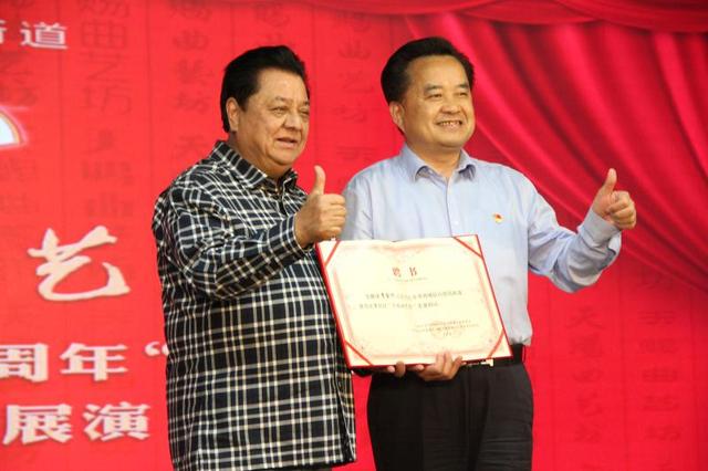 北京日报客户端 李金斗当顾问！白纸坊街道“天赐曲艺坊”精品节目系列展演启动