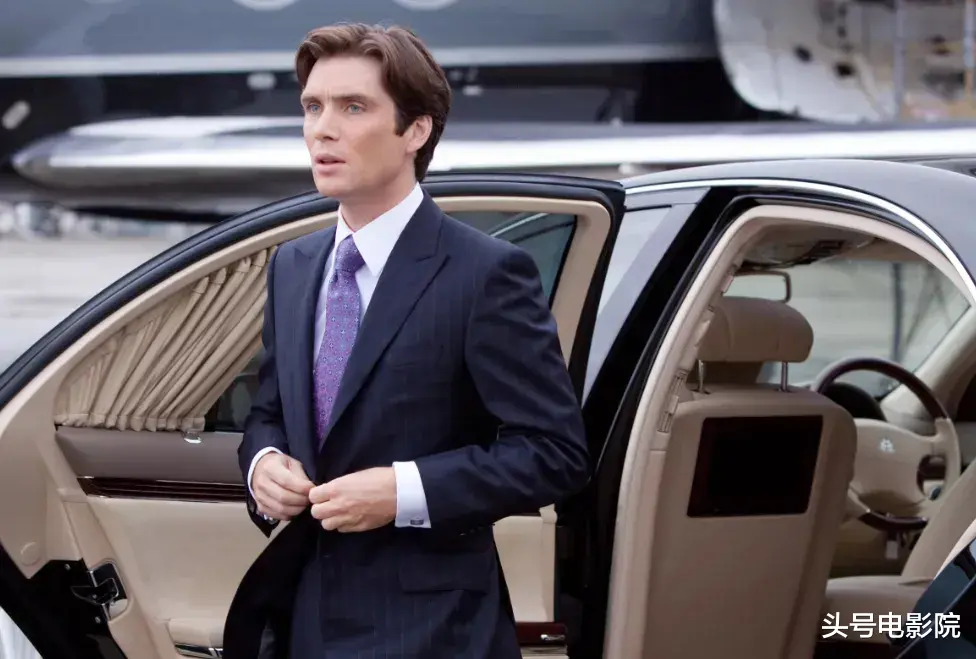 浴血黑帮|全9分，追了8年的黑帮神剧回归！汤姆哈迪现身，西装暴徒双雄对决