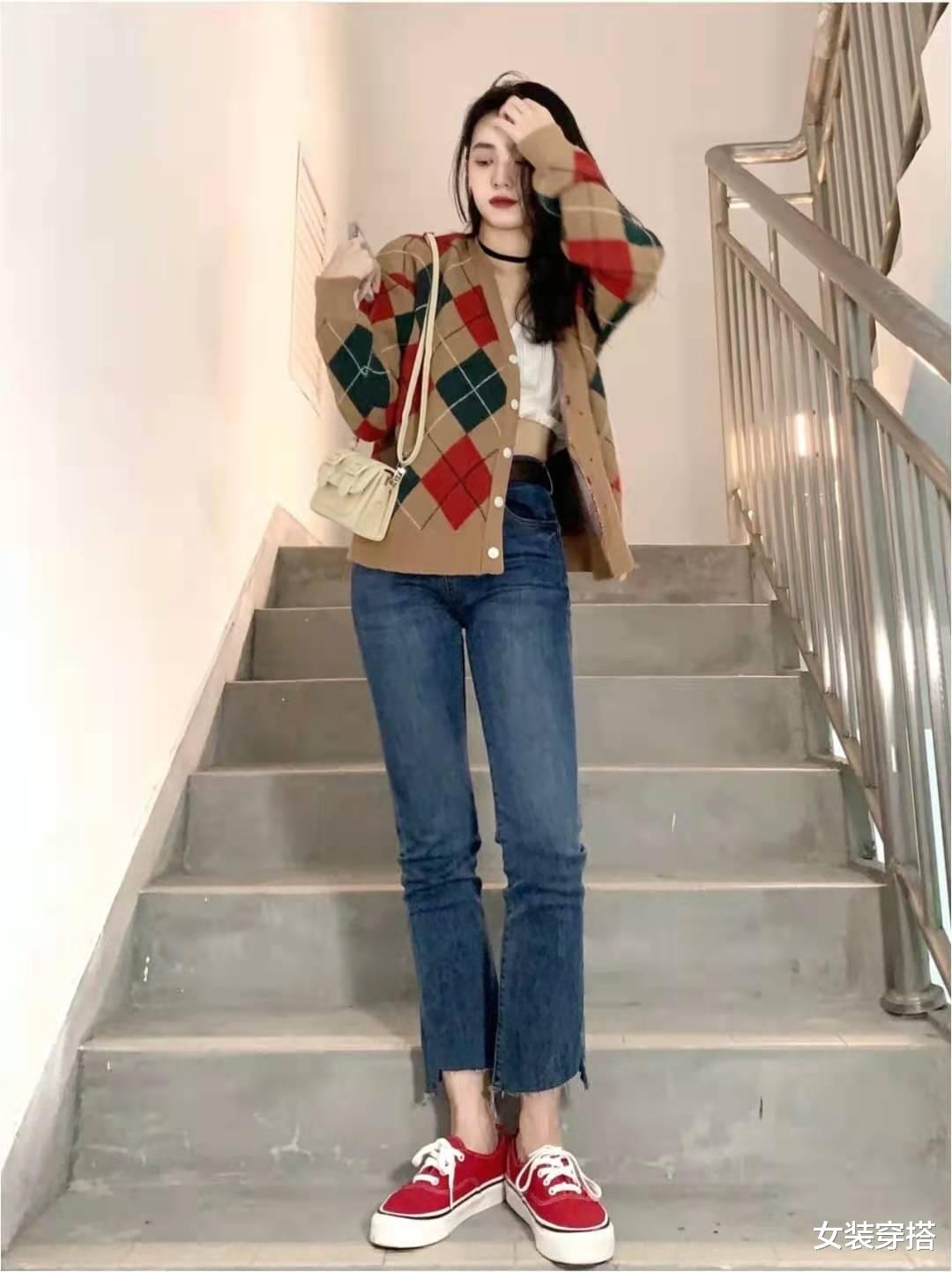 女装穿搭|今年流行什么款式的牛仔裤