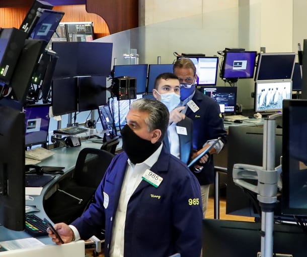 光伏产业 美联储宣布挪用多国黄金后, 发出新货币信号, 数千吨黄金或抵达中国