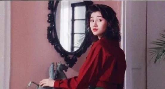 穿衣搭配 如何搭配港风服装？细节体现精致，品味提升格调，让你美出新高度