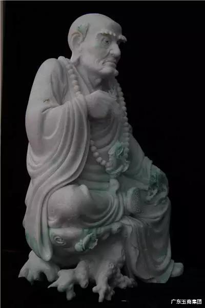 翡翠|玉赏 | 翡翠十八罗汉：形似鬼魅，心是佛