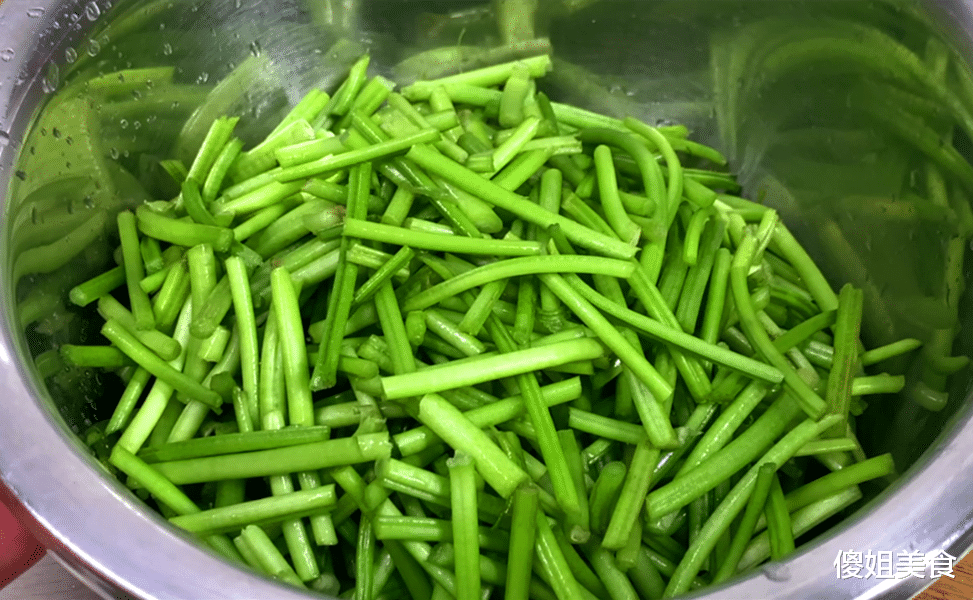 红薯|它是碱性食物,比莲藕冬瓜都养人,才2元一斤,不懂吃可惜了