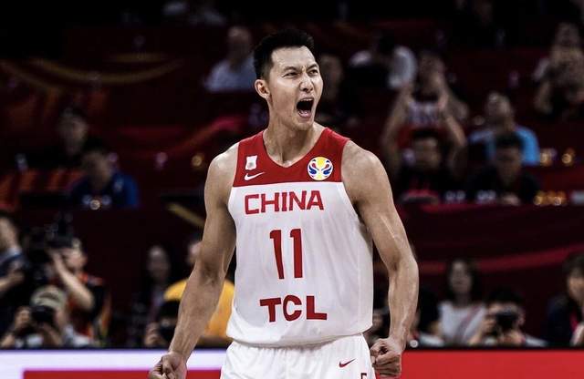 日本队|打不过日本？易建联被迫复出，没他中国男篮至少输20分！