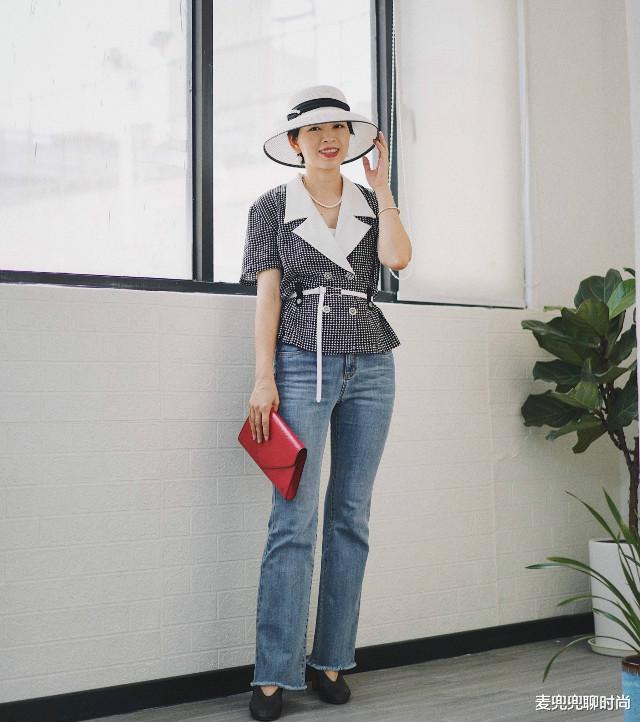 麦兜兜聊时尚|40岁女人胖一点更有魅力，穿衣打扮别刻意装嫩，随性些其实更优雅