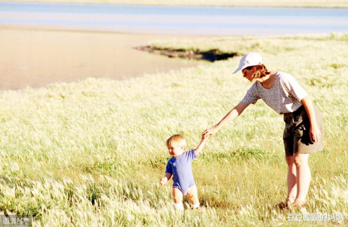 豆豆圆圆的妈妈|1岁孩子的发育里程碑,小宝贝长大了,你发现了吗?