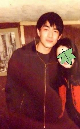 明星素颜|明星们都想删除的大学旧照，肖战素颜非主流，网友：这样都能红？