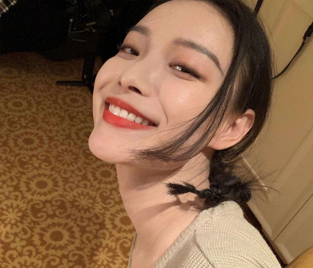 倪妮|说起来倪妮这个人，第一个反应就是风情万种，当年的“玉墨”让多少人都魂牵梦萦