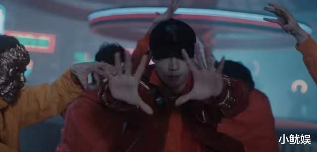 张艺兴|倒计时7天，央视跨年、梦幻嘉年华，张艺兴跨年夜又“放大招”