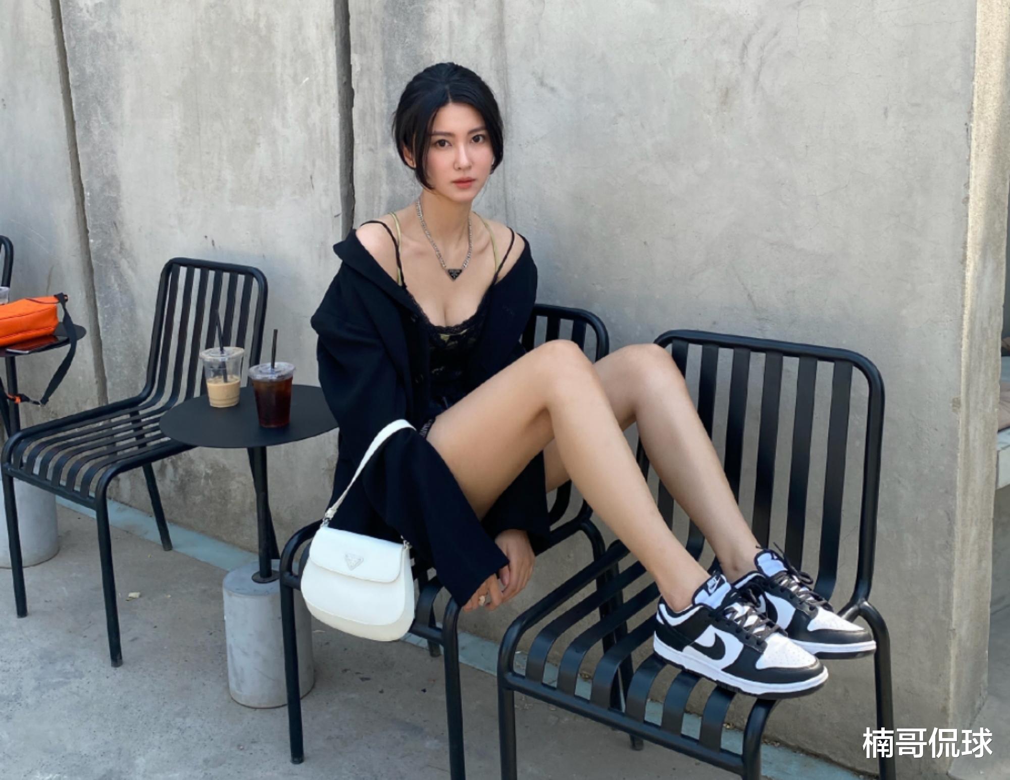 刘晓宇|刘晓宇前女友喜欢绿色！表示自己是顶帽子，颜值很高两人疑似复合