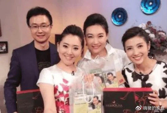 春妮|与前夫丁克8年,二婚嫁给央视名嘴后:没想到,她活成这样了