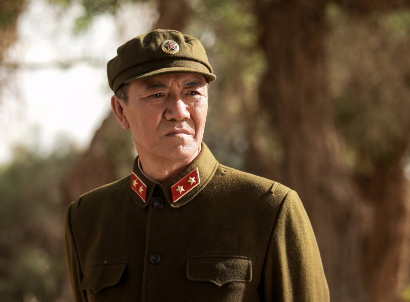 李幼斌|她是国家一级演员，出道38年从不与弟弟李幼斌合作，原因令人深省