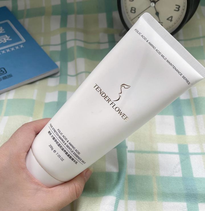 爱吃糖果的辣妈|皮肤科医生：科学战“纹”不慌张，学会这3招，皮肤弹性又白嫩！