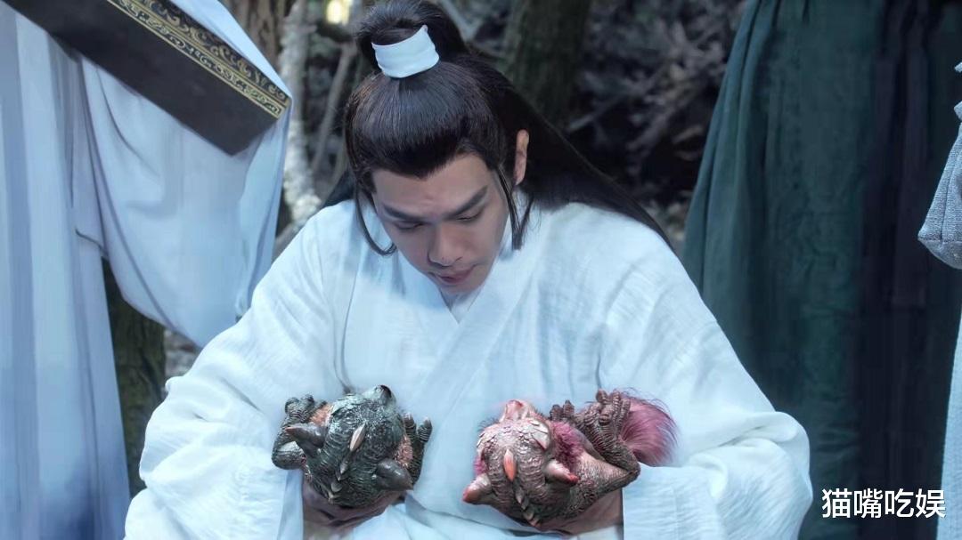 王一博|《雪中》徐凤年扇世子耳光：嚣张背后，我发现他比徐骁手段高明