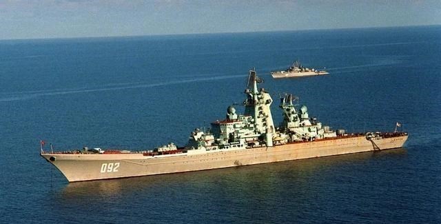 东部战区|排水量超24000吨的火力最强战舰：装载400多枚导弹，航母都扛不住