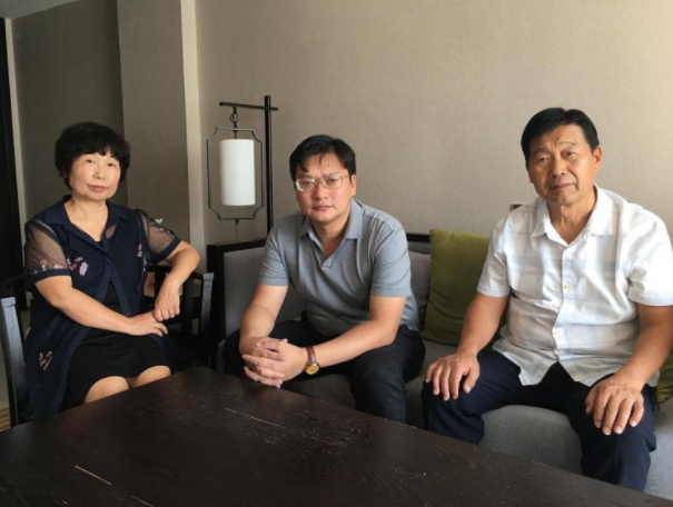 张哲瀚|郭希志并没去世，千呼万唤拒不现身，找到杜新枝底气十足的原因了