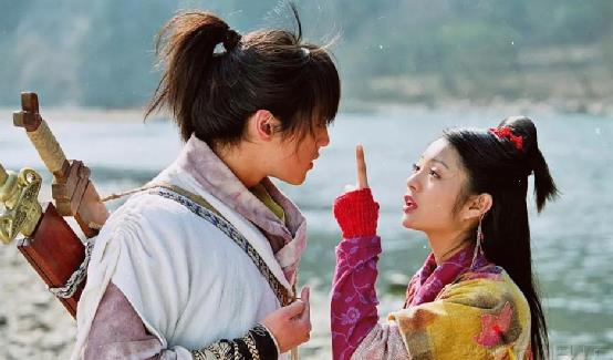 胡歌|《仙剑》16年，月如嫁富豪，紫萱开启傻白甜，他却毁容无缘主角