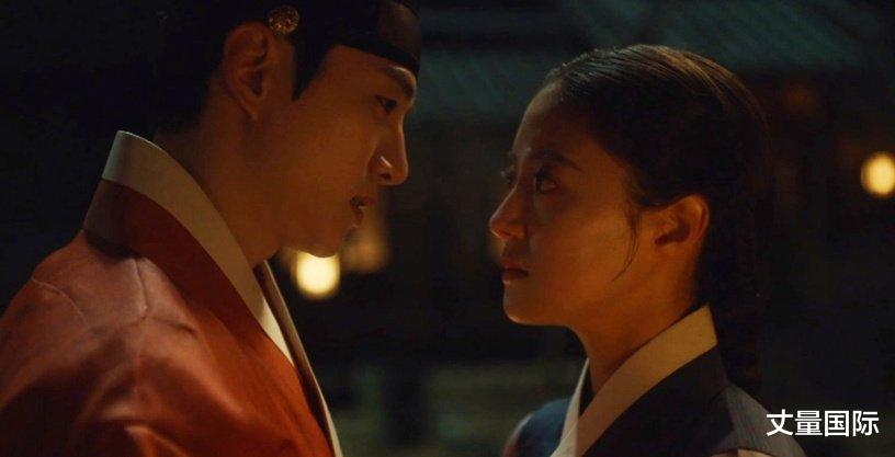 香香|《衣袖》剧情解析！祘到底多宠德任？下集李祘洗香香等圆房？