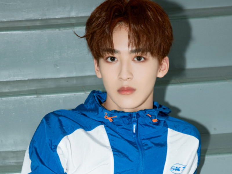 周震南|R1SE解散倒计时，周震南等11位少年五官精致，未来发展令人惋惜！