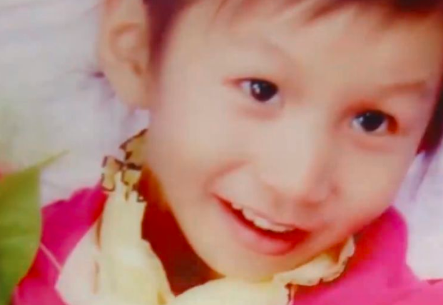 兜妈爱叨叨|14岁女孩拥有80岁“奶奶脸”,一年老10岁,父母为救女儿生下二胎