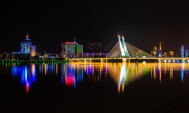 软软够可爱 曾是我国第一批直辖市,如今却出现人口负增长,而且就在东北地区