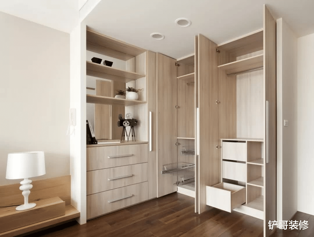 房屋装修，不要随意定制家具，忽视这些细节，定制也吃亏