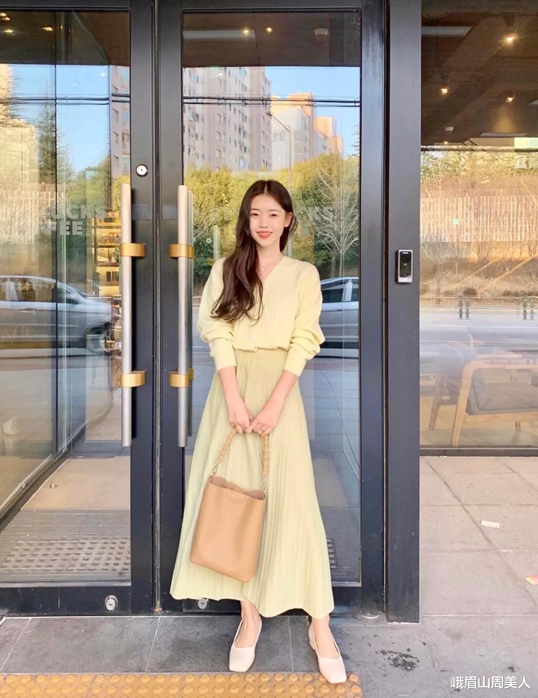 峨眉山周美人|别再穿马丁靴了，今秋最火的是这“4双”鞋，舒适时尚还显高