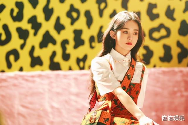 Angelababy|赵丽颖公开最新行程受期待，侧颜精致显帅气，和冯绍峰离婚后有魅力