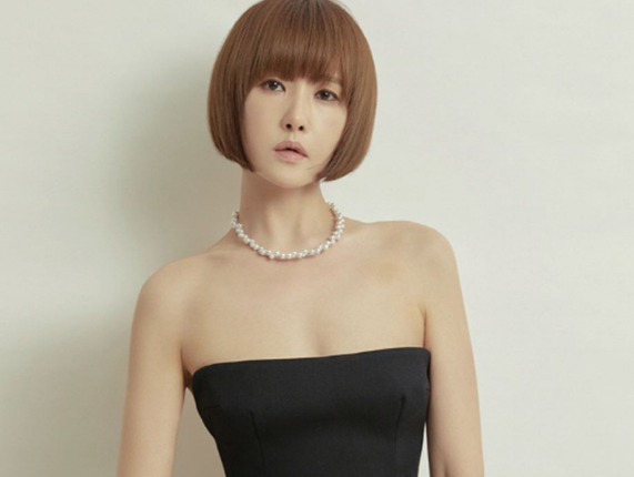 金三顺|46岁“金三顺”整容变网红，胖妹变女神，戏外的她更优秀