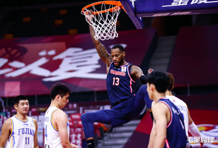 广东男篮|再见CBA，再见三冠王！广东第1巨星深夜发文，疑似离队向杜锋告别