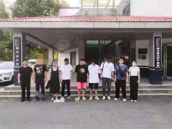 00后男孩网恋被骗近10万元“女朋友”竟是三男一女诈骗团伙