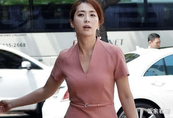 宋允儿|被幸运女神光顾，事业发展相当顺利，这就是性感天使宋允儿