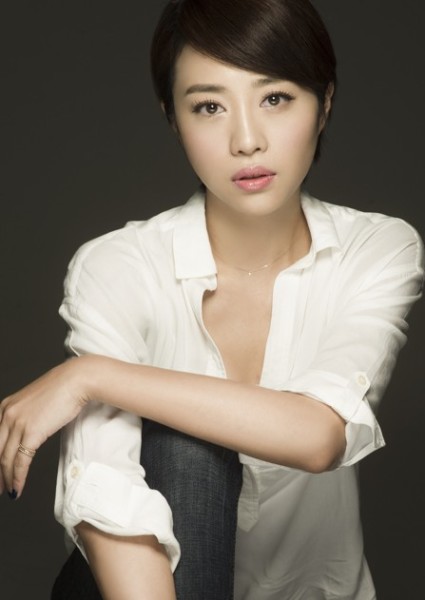 张龄心|女星张龄心：从坚定不婚不育，到爱家宠子狂魔，她经历了什么？