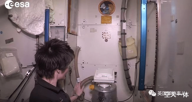航天员 航天员太空第一夜，如何在空间站上挑选床位，将来会有女厕所吗？