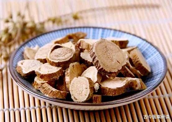 面条|58岁阿姨坚持养生，查出肝硬化，医生：3味中药堪称“烂肝王”，趁早远离