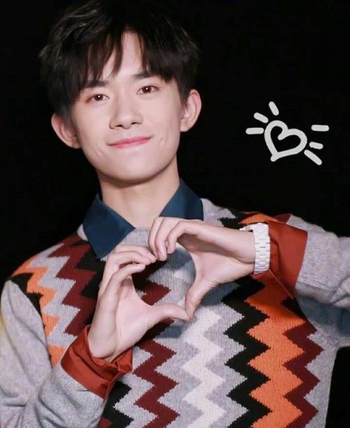 易烊千玺|祝贺易烊千玺！