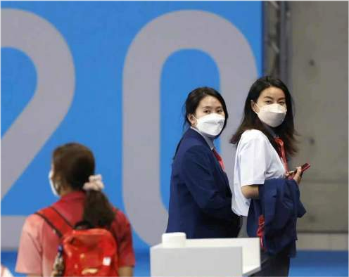 郭晶晶|TOP级别裁判团！郭晶晶穿POLO衫嫩得像学生，三代跳水女神大同框