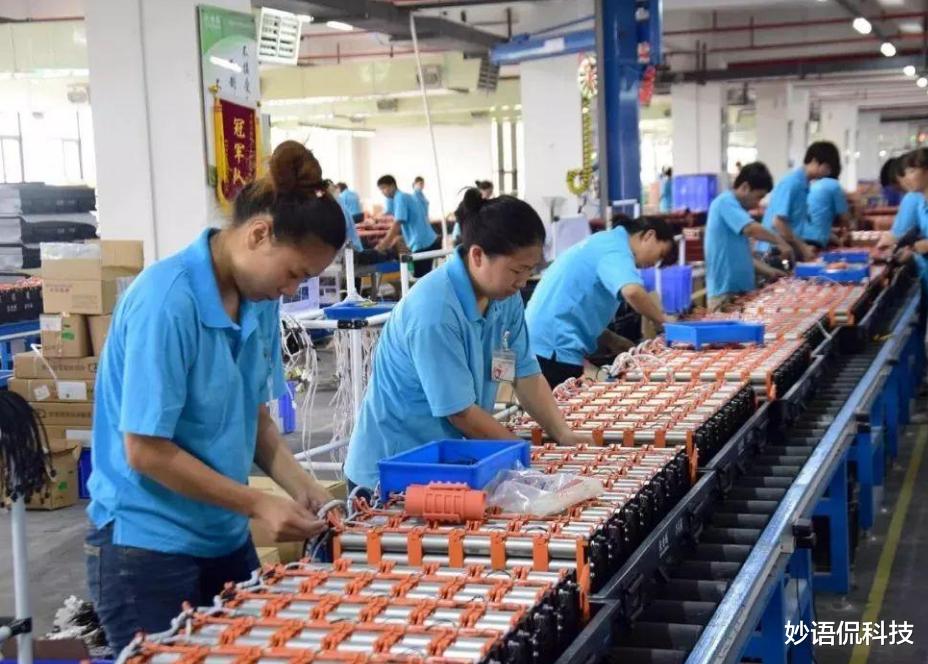 货车司机|1000万岗位“缺口”，月薪15000元，年轻人为何不愿意干？