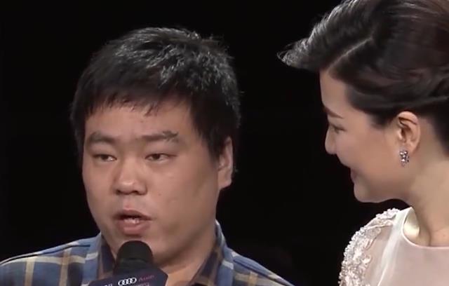 赵丽颖|“人间清醒”赵丽颖：与冯绍峰结婚生子又闪离，后现场官宣要嫁人