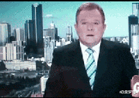 |“钓鱼被咬了，不过钓到了一条招财龙鱼，不亏...”哇哈哈哈，评论沸腾了～