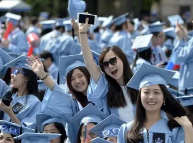 大树说教育|21年高考“捡漏王”,412分被985大学录取,看到学费后却想退学