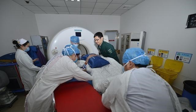 求职|这8类职业不一定能赚大钱，但工作稳定，每年都热门