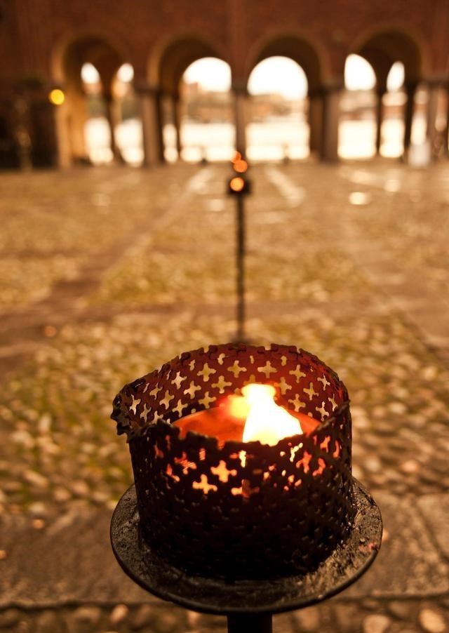 说学习大实话 女子收到陌生包裹，以为有人送礼物，打开后却吓到报警