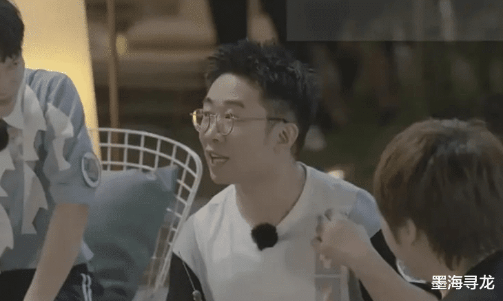 肖战|肖战《青游2》片段泄露，发烧下水手指切伤，各嘉宾态度大不相同