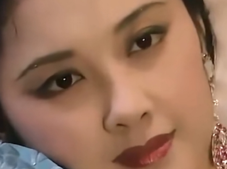 女儿国|女儿国国王颜值太绝了！4K修复后漂亮到犯规，放大10倍都没瑕疵