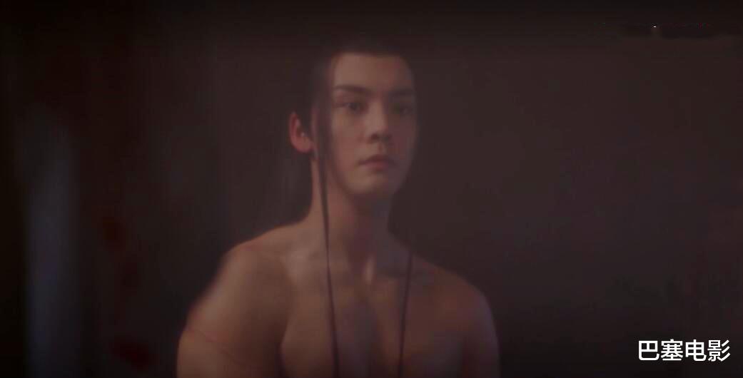 粉色|左手右手慢动作，陈伟霆的脸、杨幂的睫毛，都不如他们的演技尴尬