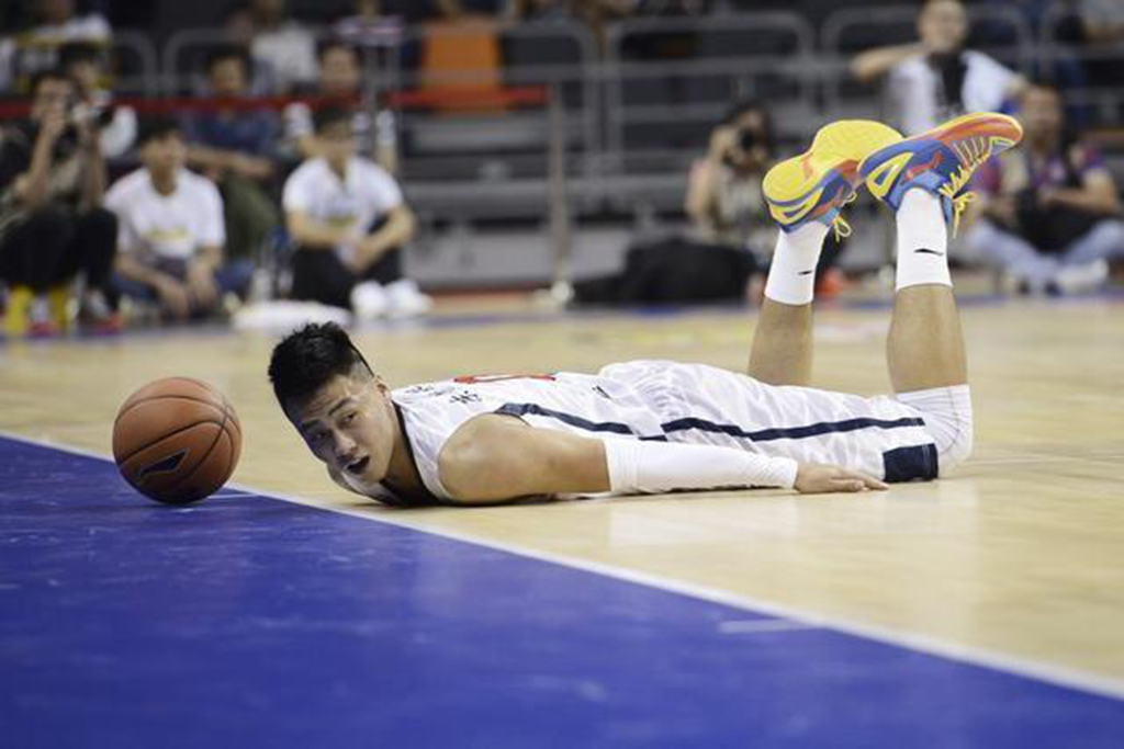 广东男篮|从未让杜锋失望！25岁天才成夺得总冠军功臣，收敛脾气后进步大